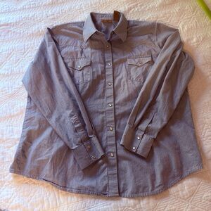 Women’s Wrangler Pearl Snap light blue stripe